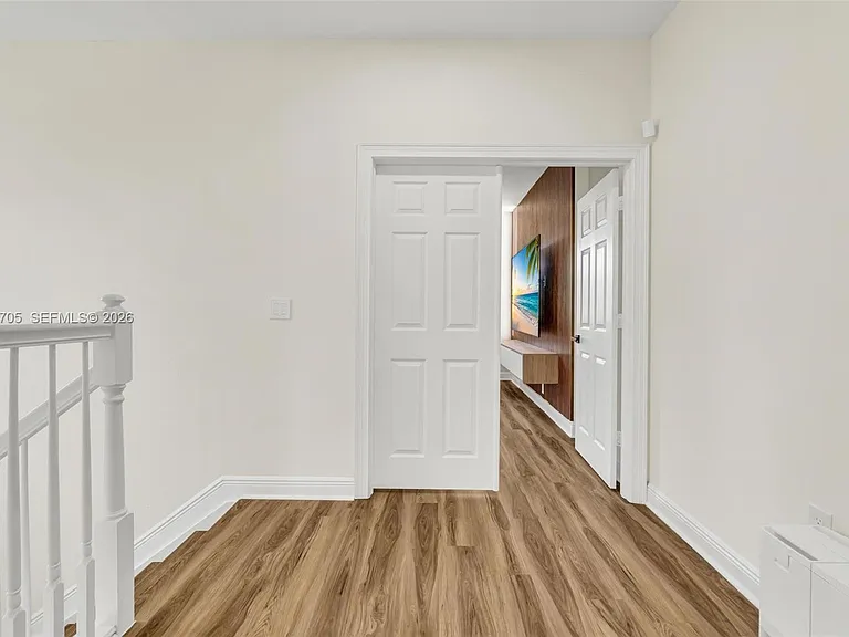 10204 NW 86th St — Photo 34