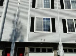 23 SW Hamilton St, Portland, OR 97239