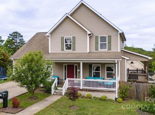 79 Rotunda Cir, Asheville, NC 28806