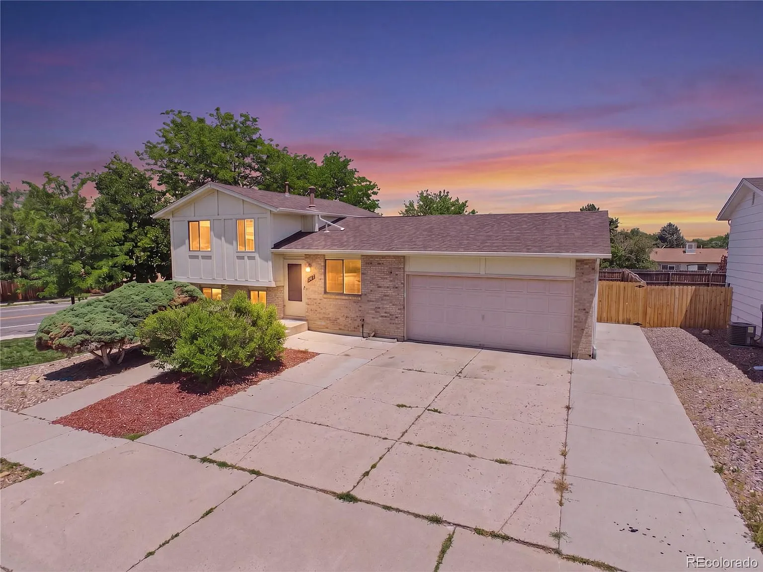 3 bed, 1.5 bath, 1568 sqft, $2,600 — Photo 1