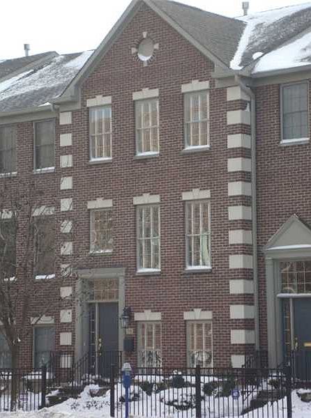 1st image of 351 E New York St