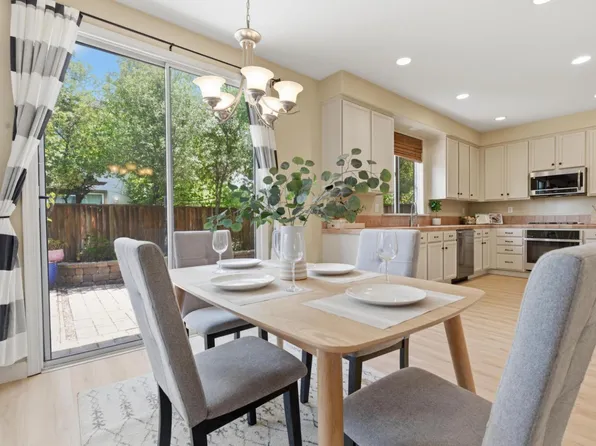 502 Clearwater Oak Court, Fairfield, CA 94534