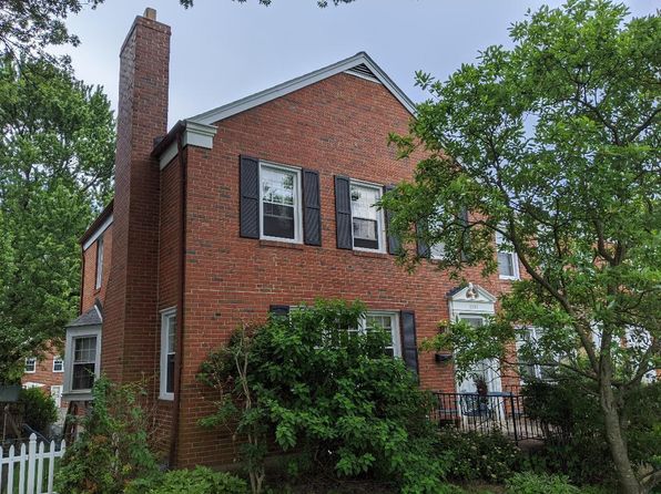 1541 Doxbury Rd