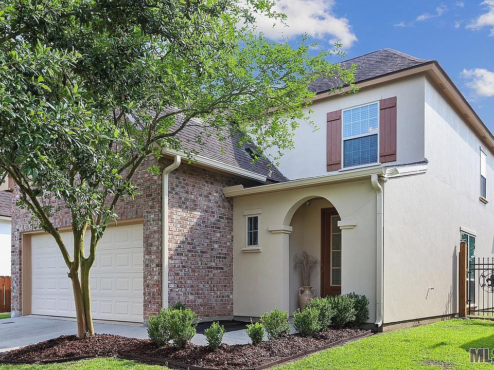 1st image of 18140 River Birch Dr