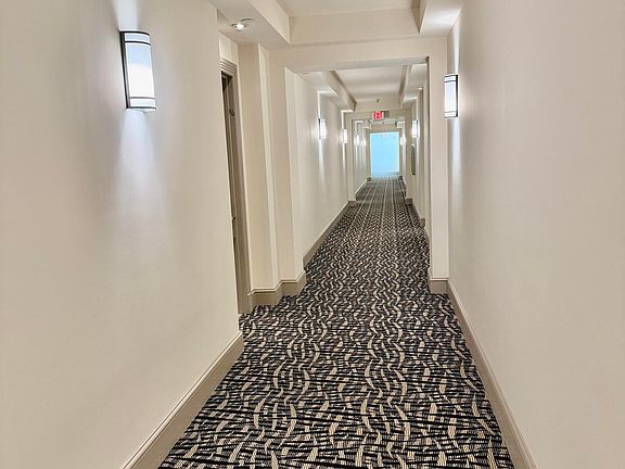 4th image of 510 NW 84th Avenue #420