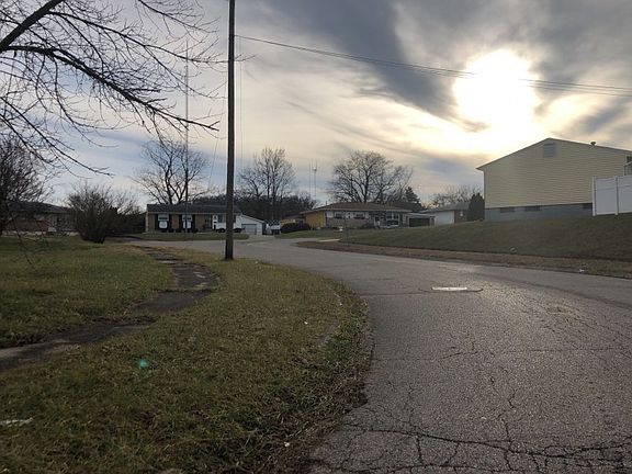 5th image of 3405 Haberer Ave