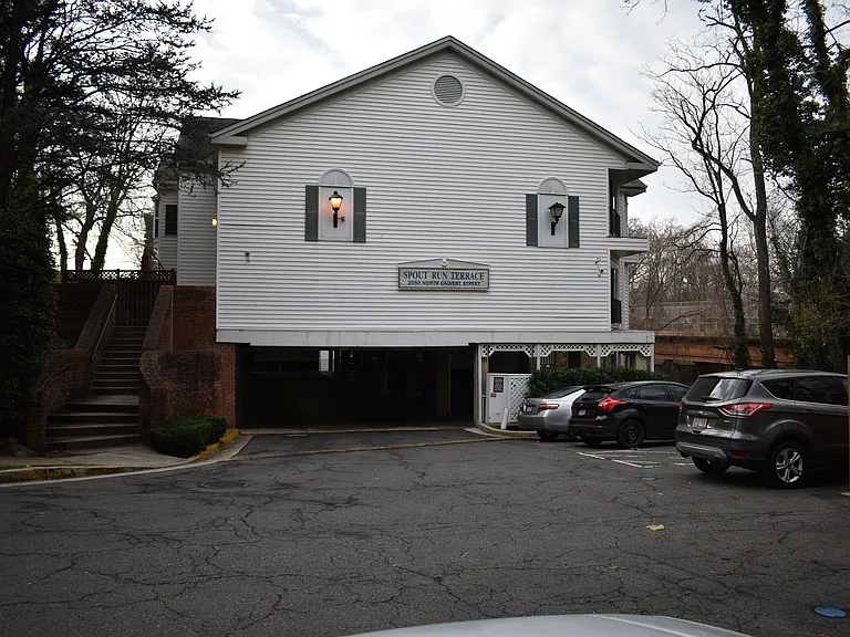 2050 N Calvert St #209 — Photo 1