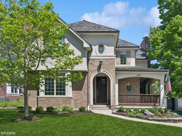 220 E Scranton Ave, Lake Bluff, IL 60044