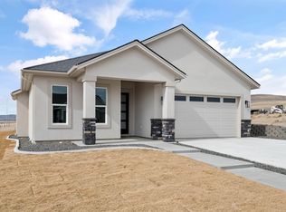 4162 Clover Rd, Richland, WA 99352