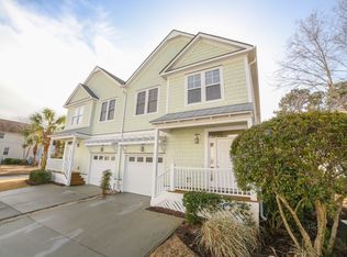 203 River Gate Ln, Wilmington, NC 28412