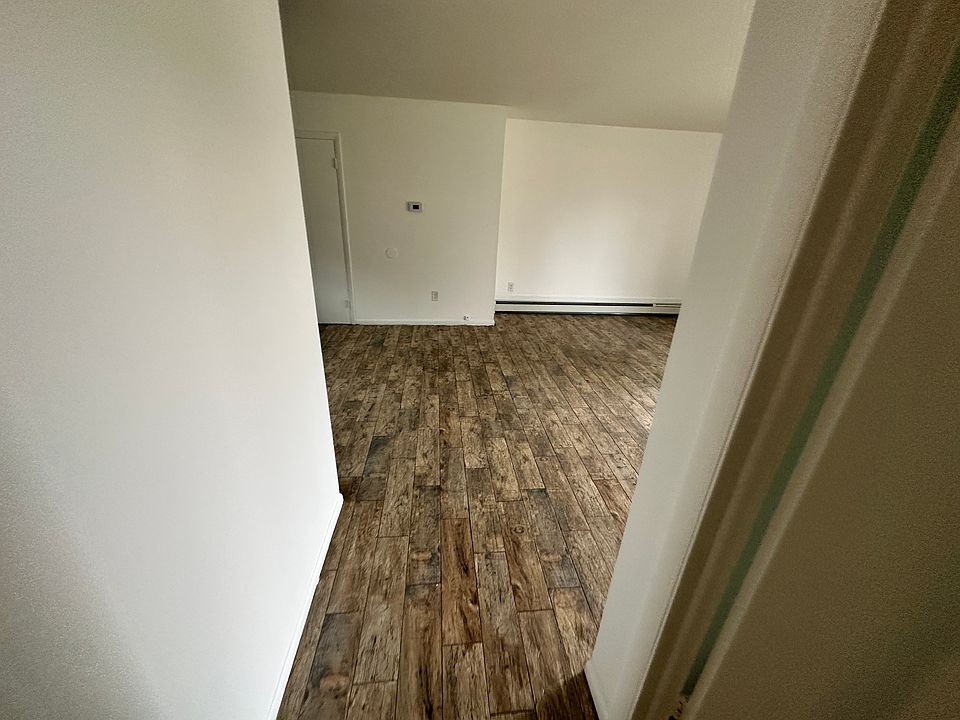 16183 Crest Dr Apt 1, photo 9