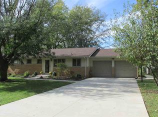 1609 N Riley Rd, Muncie, IN 47304