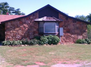 11501 Whispering Hollow Ln, Mustang, OK 73064