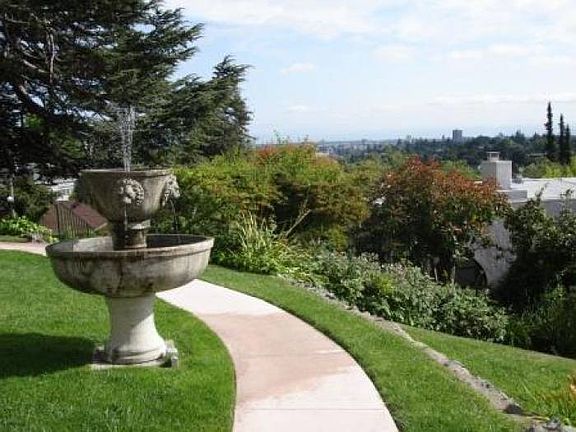Fountain in Courtyard