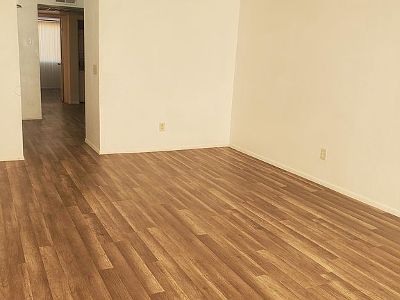 4th image of 2801 E Le Marche Ave APT 201