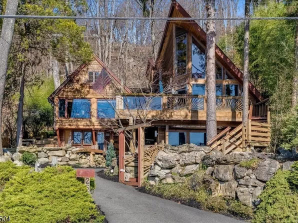 263 W Shore Trl, Sparta Twp., NJ 07871