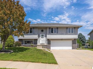 15312 Greene Ave, Omaha, NE 68138