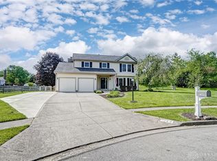 720 Woodspring Ct, Dayton, OH 45430