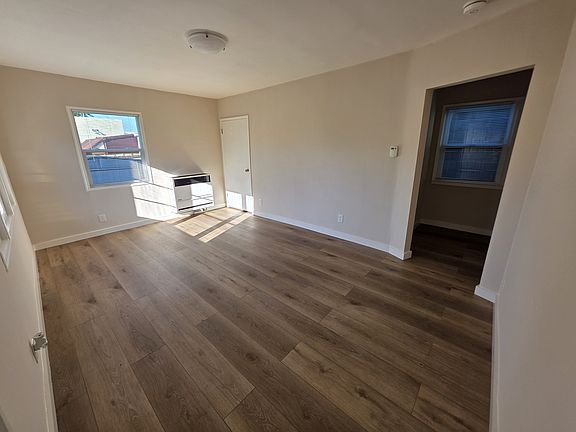 4th image of 166 Belleview Dr