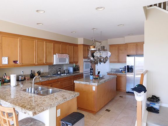 Large, open Kitchen