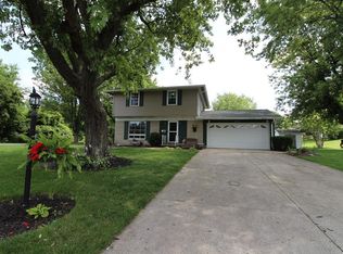 616 Hilltop Dr, Bellefontaine, OH