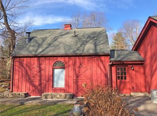 69 Hickory Ln, Bedford, NY 10506