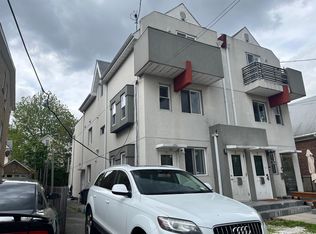 4314 157th St FLOOR 1, Flushing, NY 11355