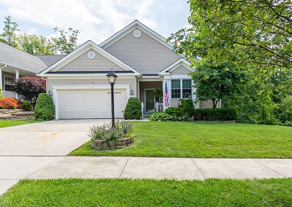 1st image of 18279 Crystal Lakes Dr