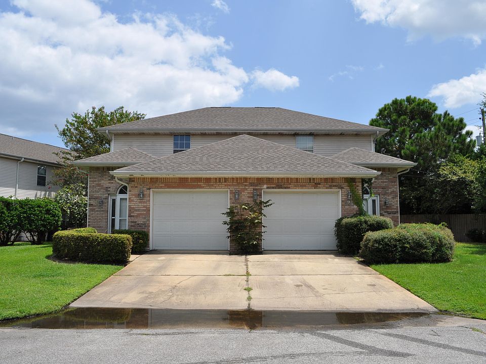 1st image of 939 Harrelson Dr