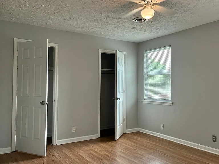 780 Garrison Dr — Photo 16