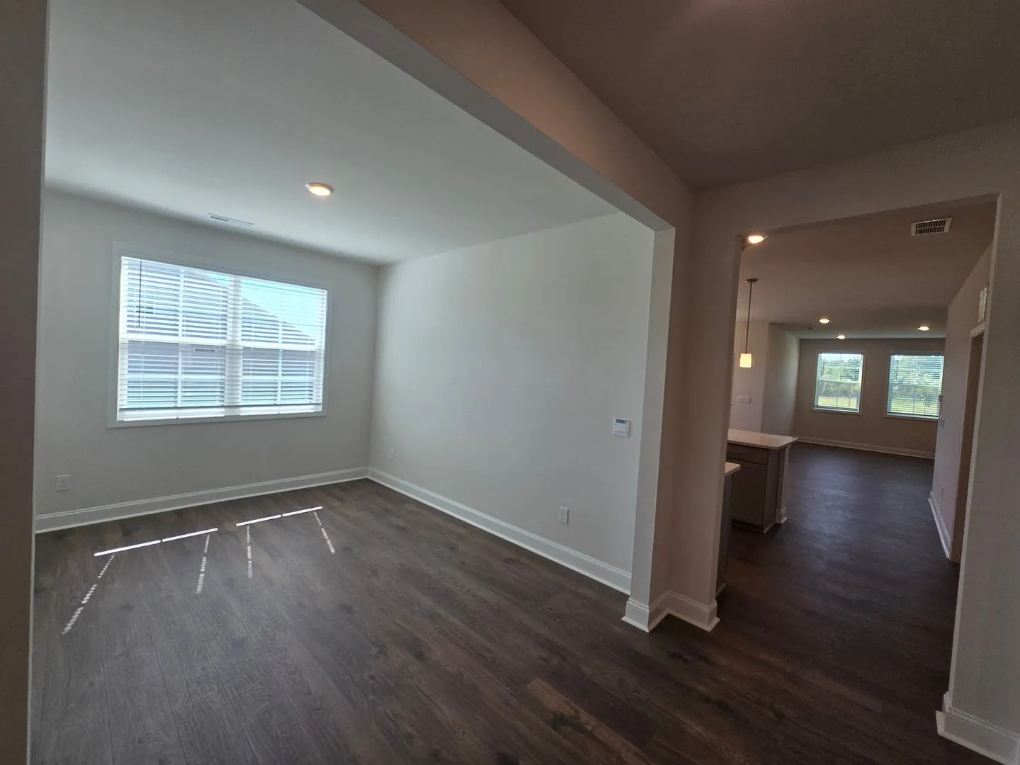 108 Mary Montrose — Photo 3