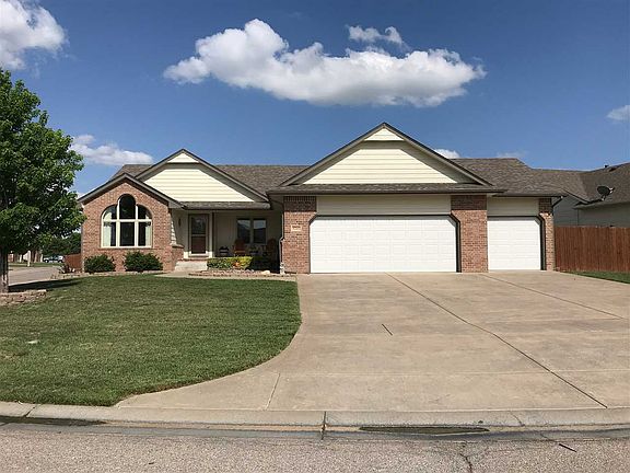 2nd image of 8241 E Old Mill Ct