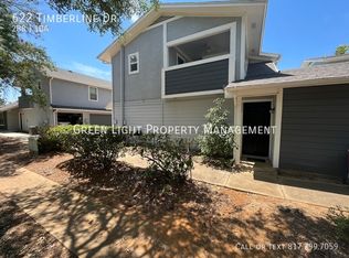 622 Timberline Dr, Hurst, TX 76053