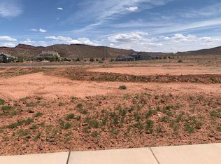 5037 S Resolution Dr, Washington, UT 84780