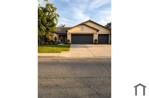 2331 E Lewis Ct Photo 1