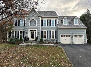 609 Catesby Ct SW, Leesburg, VA