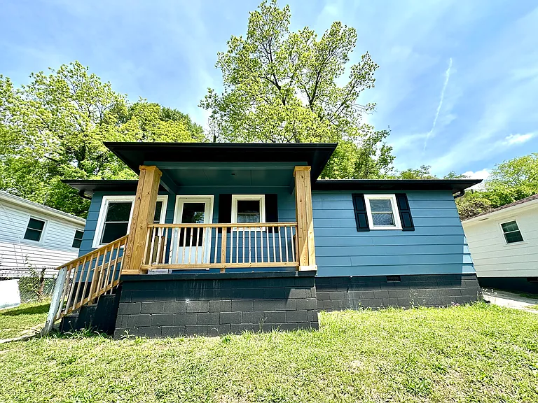 609 Quarry St — Photo 2