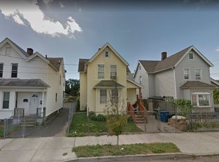 628 Maple St, Bridgeport, CT 06608