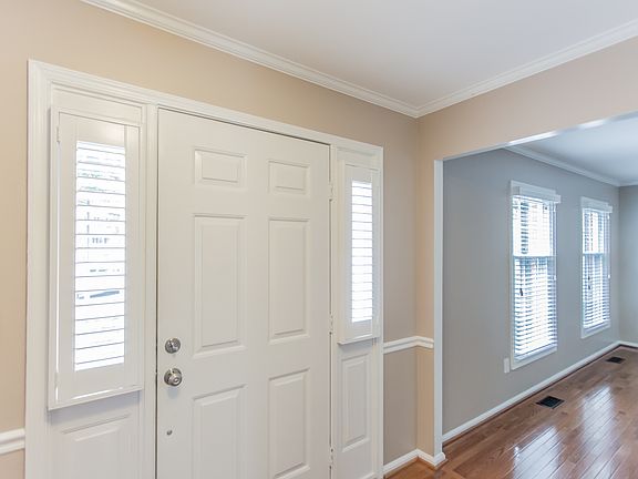 3rd image of 702 Jenny Ann Ct