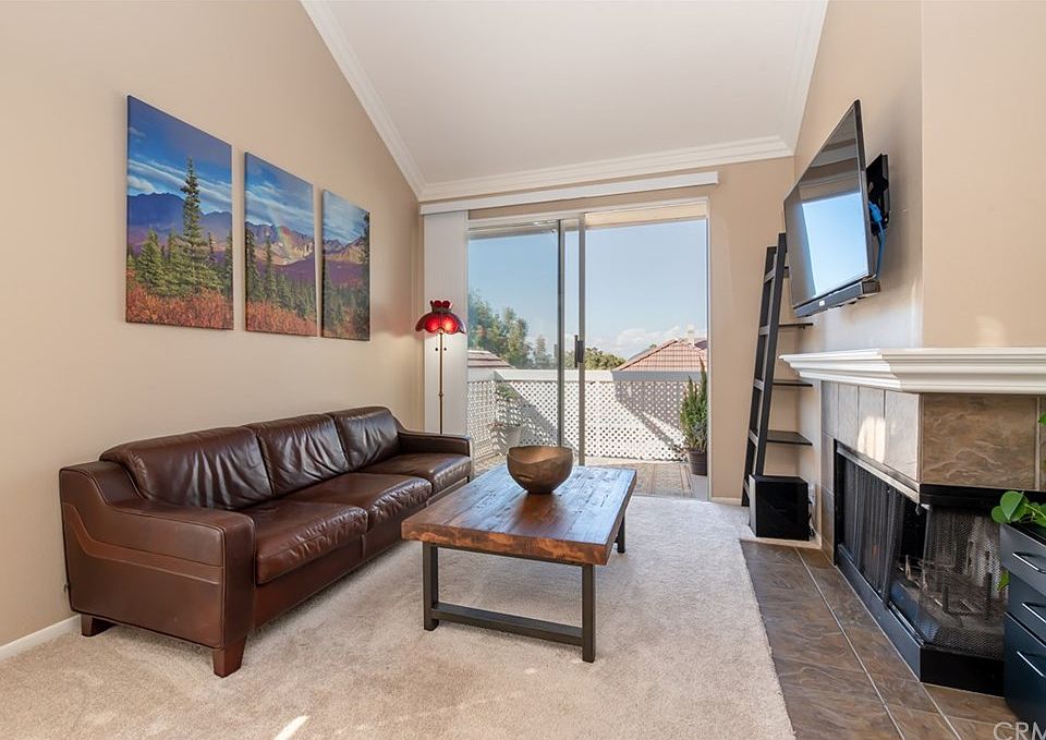 1st image of 20371 Bluffside Cir #B-401