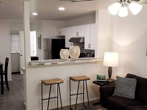3rd image of 4205 Deek Dr APT B