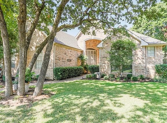 2nd image of 3213 Hidden Springs Dr