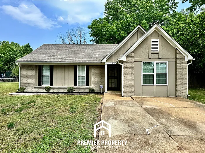 3780 Southbrook Dr — Photo 1