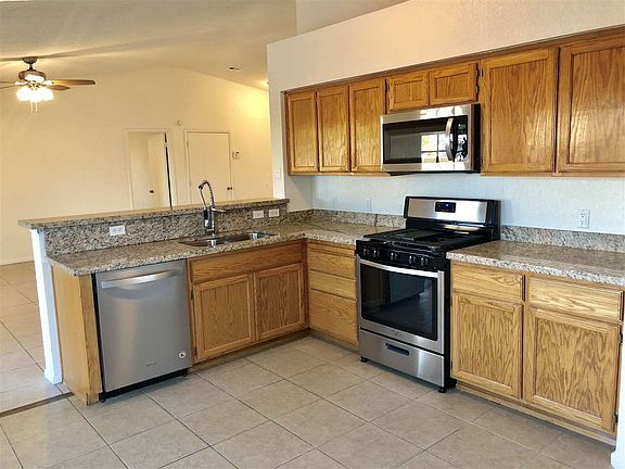 3rd image of 6229 E 42nd St