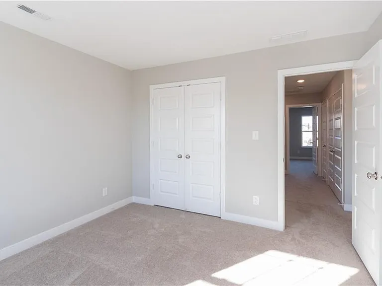 7073 Adalene Ln — Photo 34