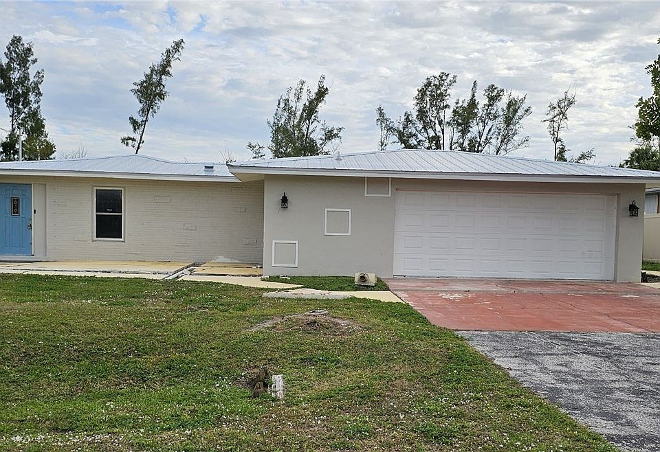 1st image of 2076 Coral Point Dr