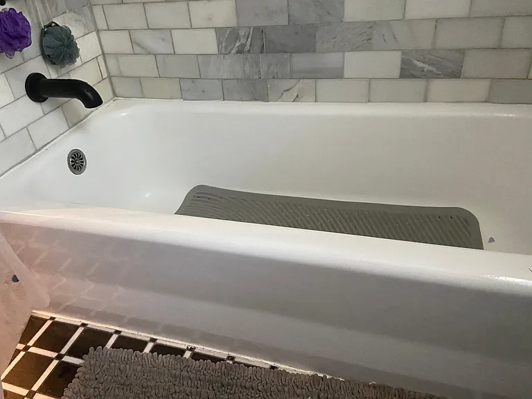 main bathroom tub