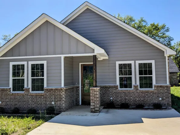 501 Zimmerman St, Jacksonville, TX 75766