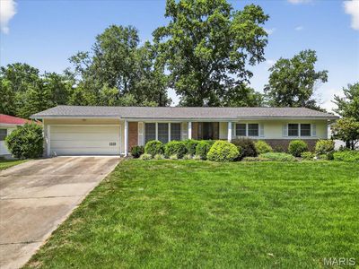 1219 Timber Run Dr, Saint Louis, MO, 63146
