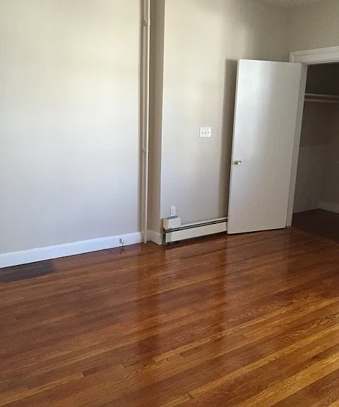 258 Broadway — Photo 3